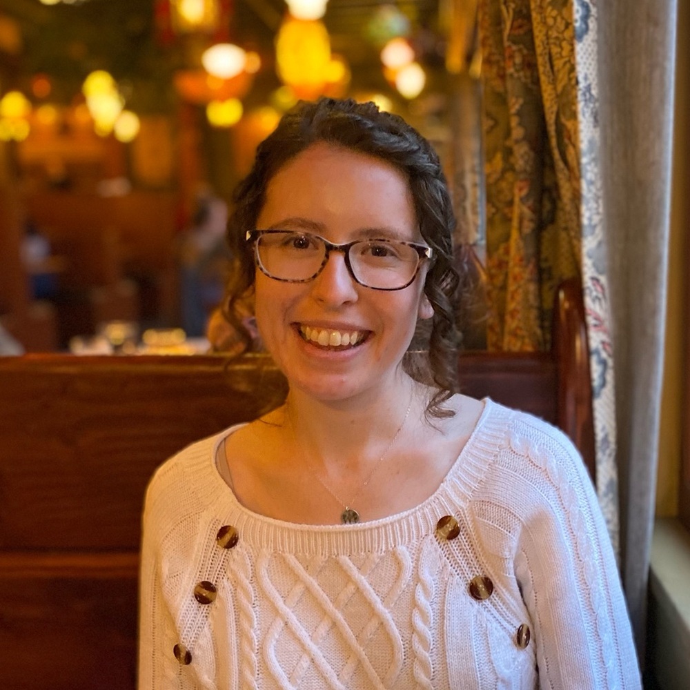 Meet your Posher, Emily